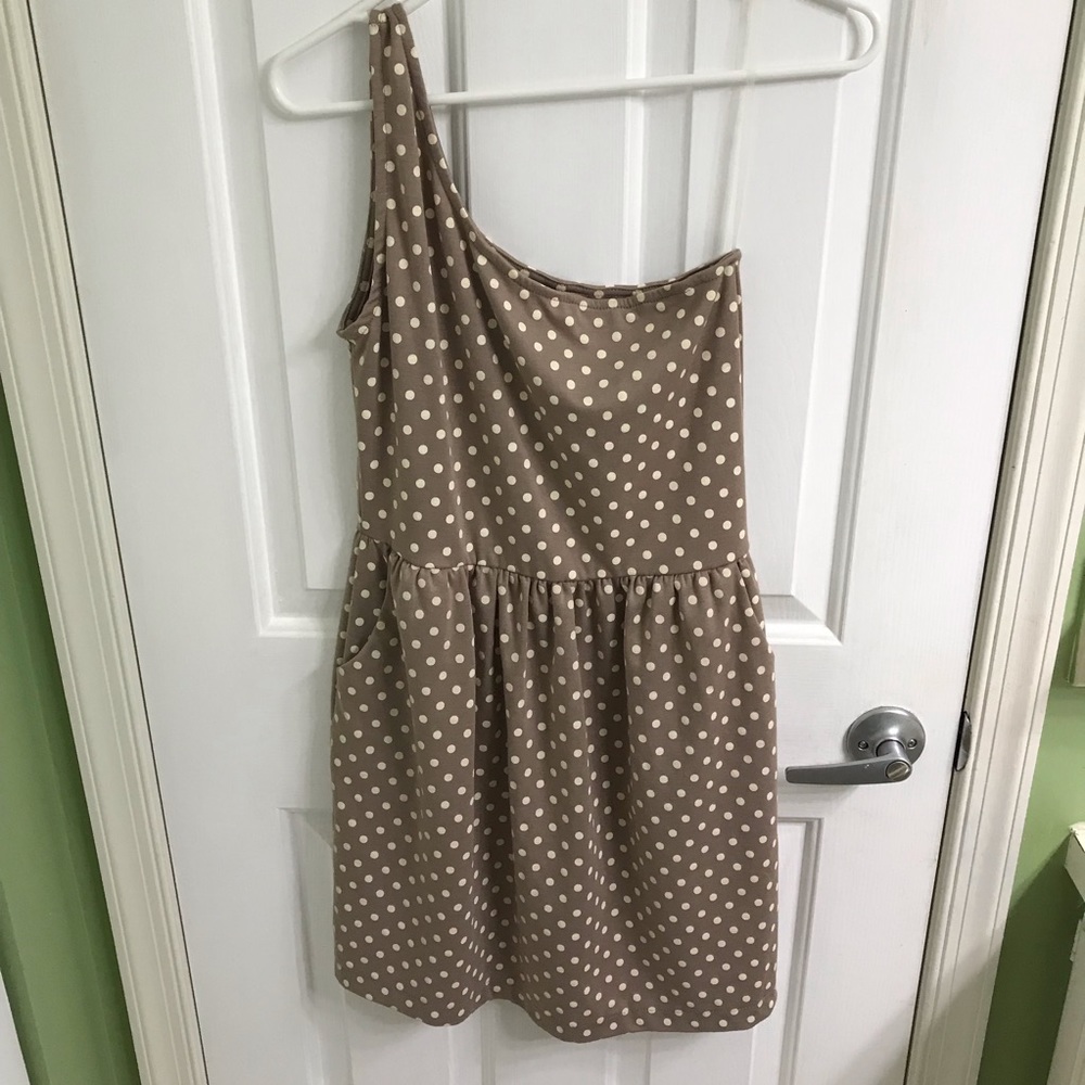 Women’s one shoulder dress with polka dots